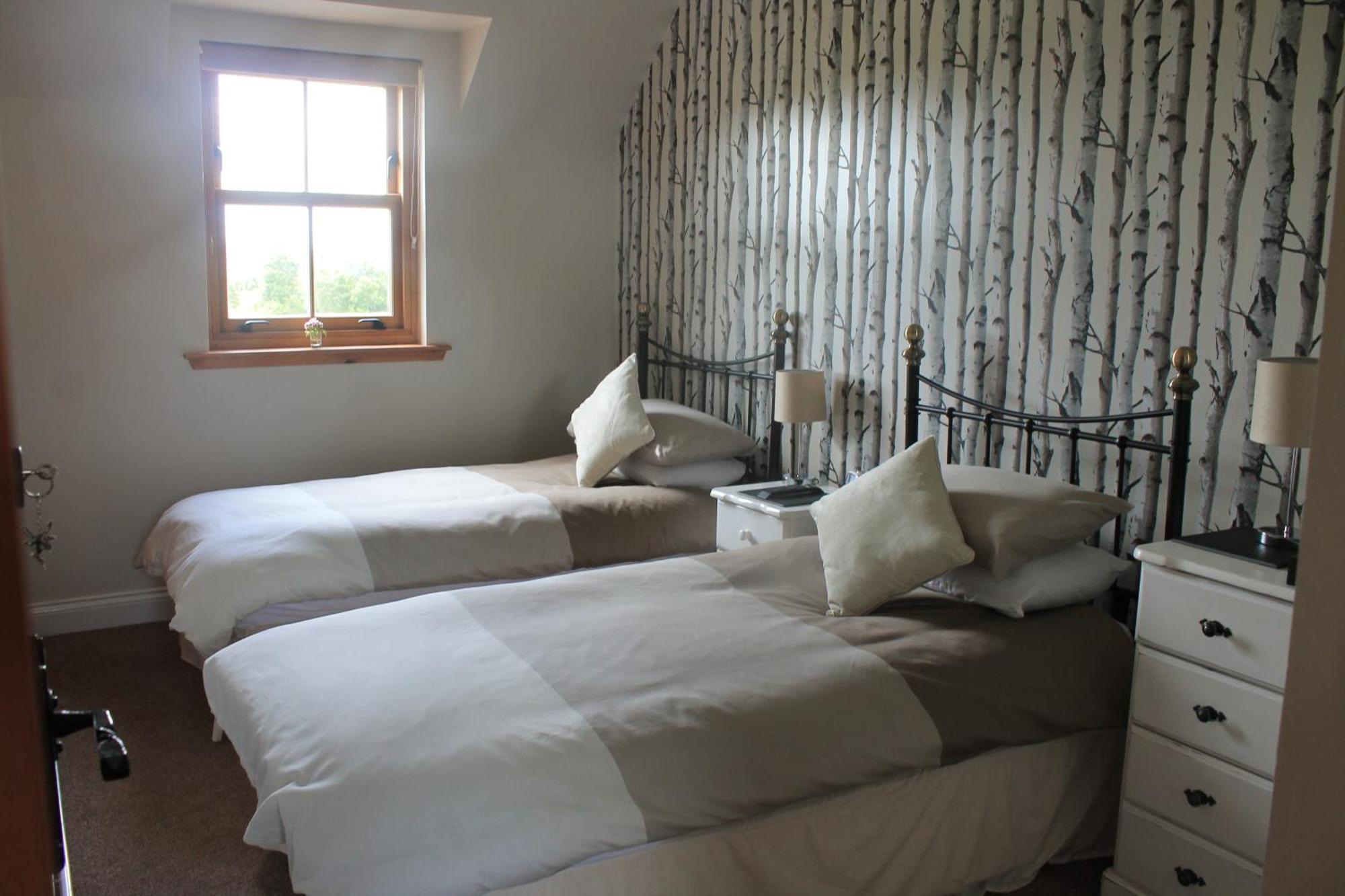 Ach-Na-Sidhe Bed and Breakfast Dores Exterior foto